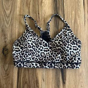Lightly worn Zyia Medium Cheetah sports bra
